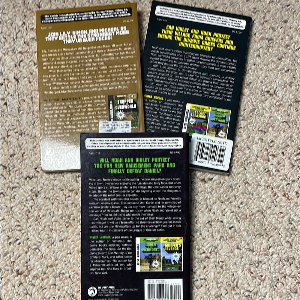 Minecraft Adventure Book Set - Picture 2 of 6